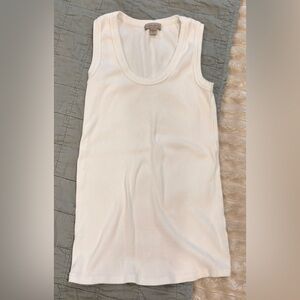 Wonderly Crisp White Tank- Like New!